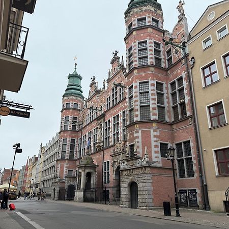 Apartament Starogdanski Przy Ul Dlugiej エクステリア 写真